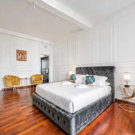 Trevi Fountain Superior Bylzluxuryproperties Apartman